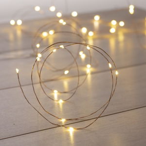 LED svetelná reťaz s diaľkovým ovládaním DecoKing Simple Chain, 100 svetielok, dĺžka 10,3 m