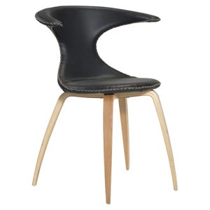 Čierna kožená jedálenská stolička s prírodnou podnožou DAN–FORM Denmark Flair