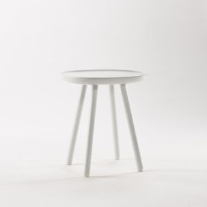 Biely odkladací stolík z masívu EMKO Naïve Small, ø 45 cm