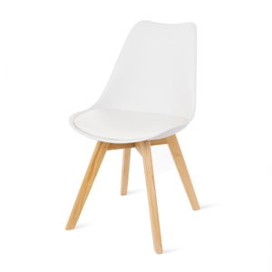 Biela stolička s bukovými nohami loomi.design Retro