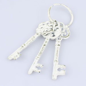 Biele dekoratívne liatinové kľúče Dakls