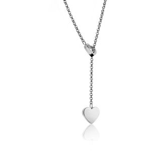 Dámsky náhrdelník z antikoro ocele v striebornej farbe s motívom srdca Emily Westwood